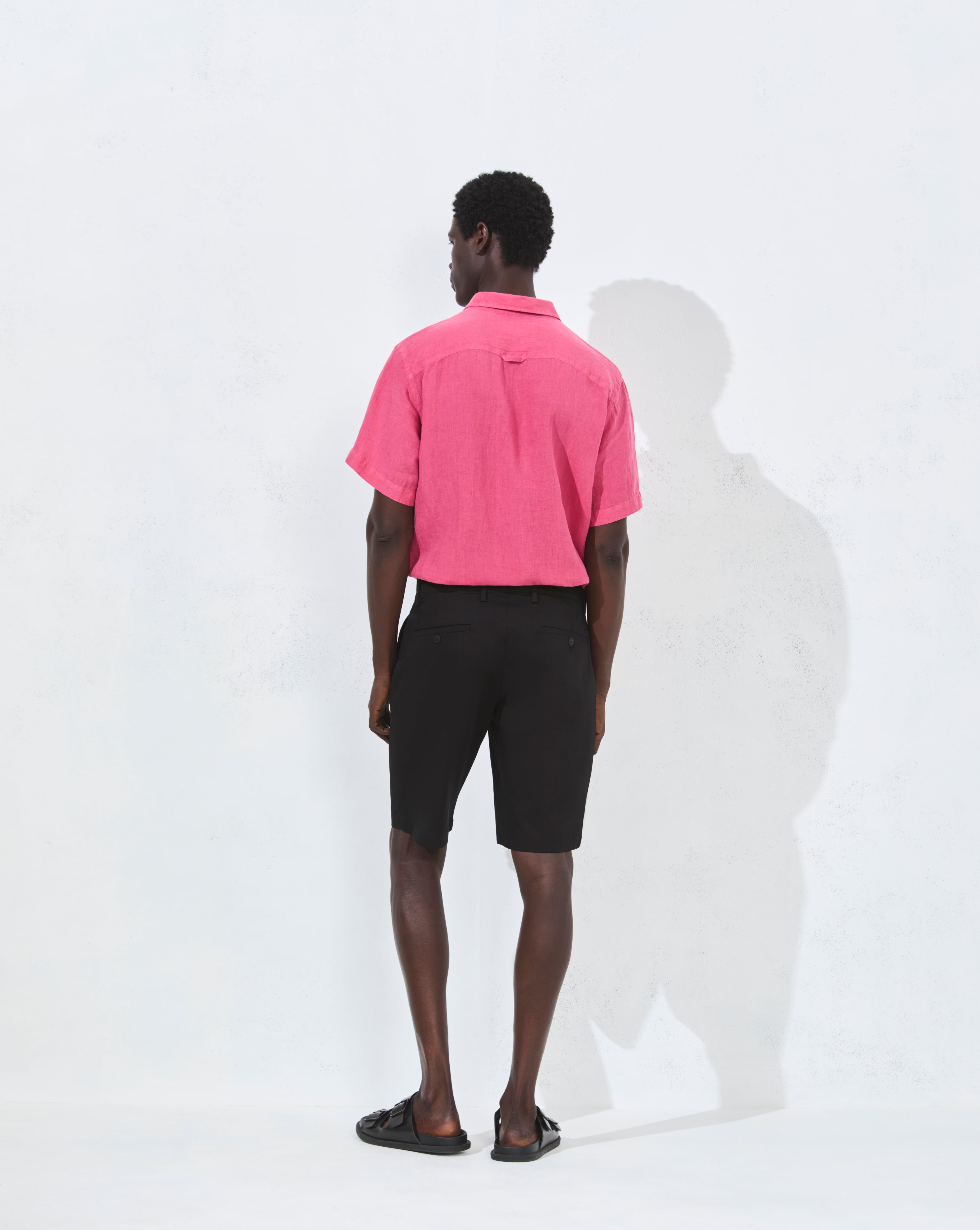 SHORT NEW NOIR
