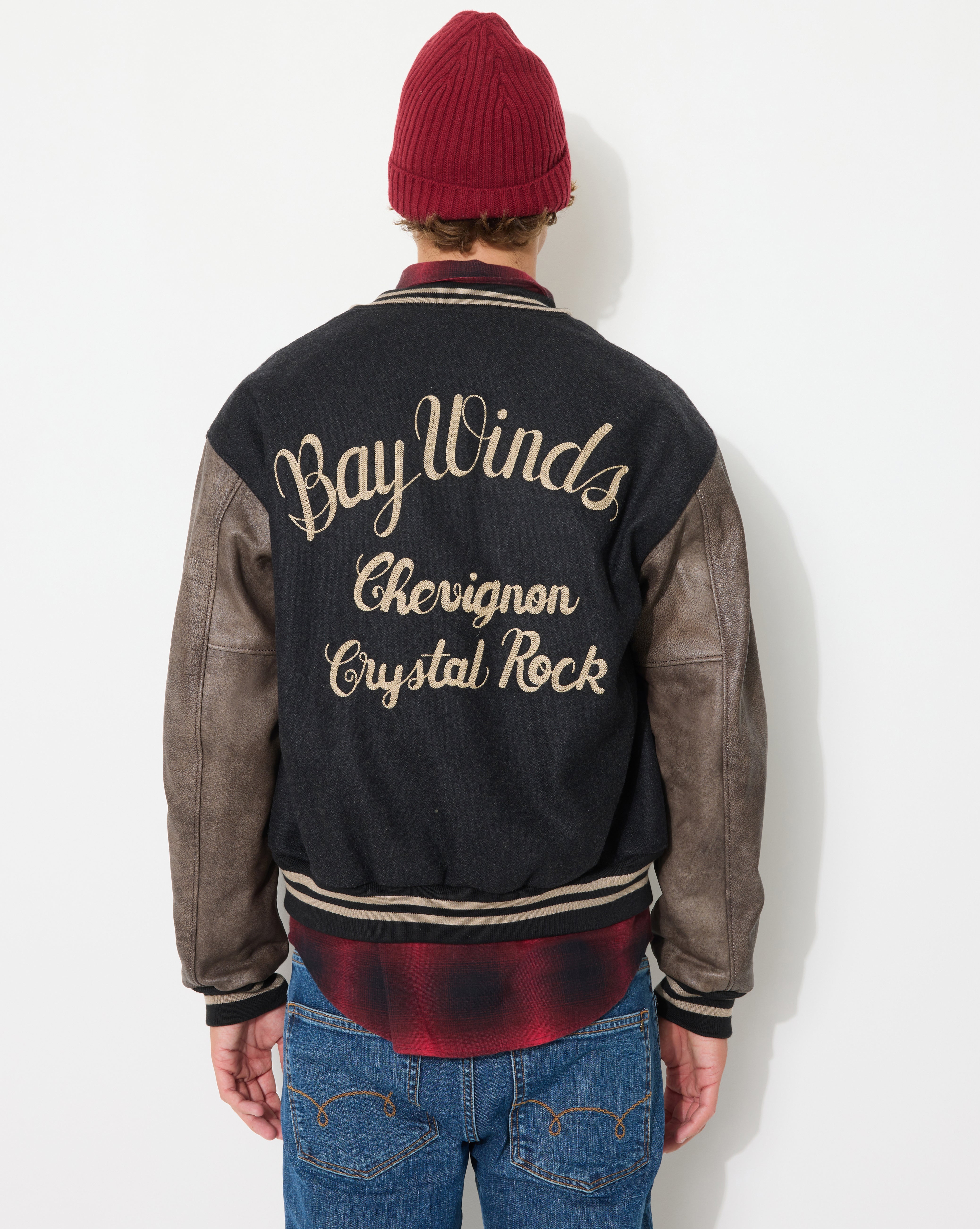 WINDS VARSITY BLACK JACKET - Chevignon