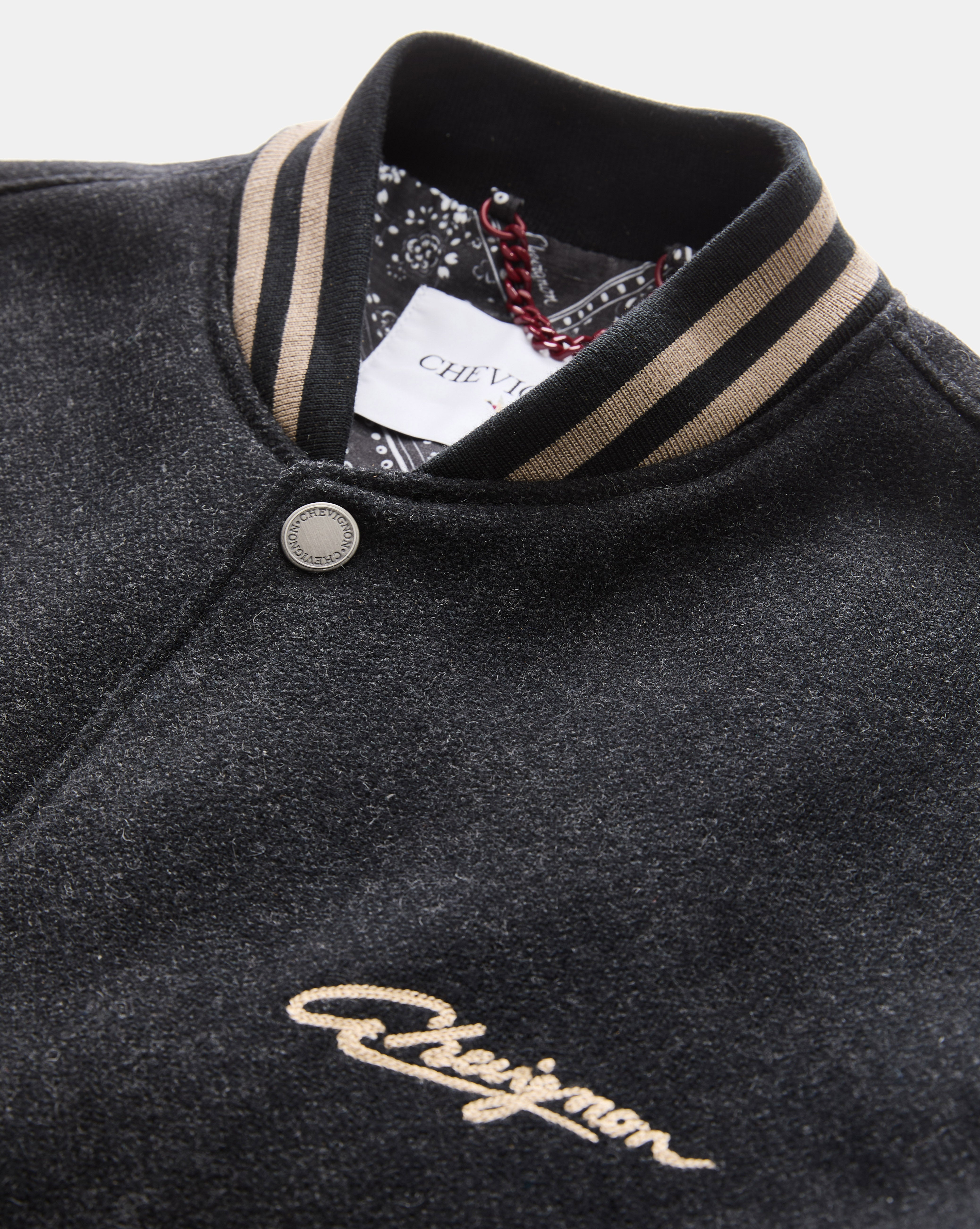 WINDS VARSITY BLACK JACKET - Chevignon