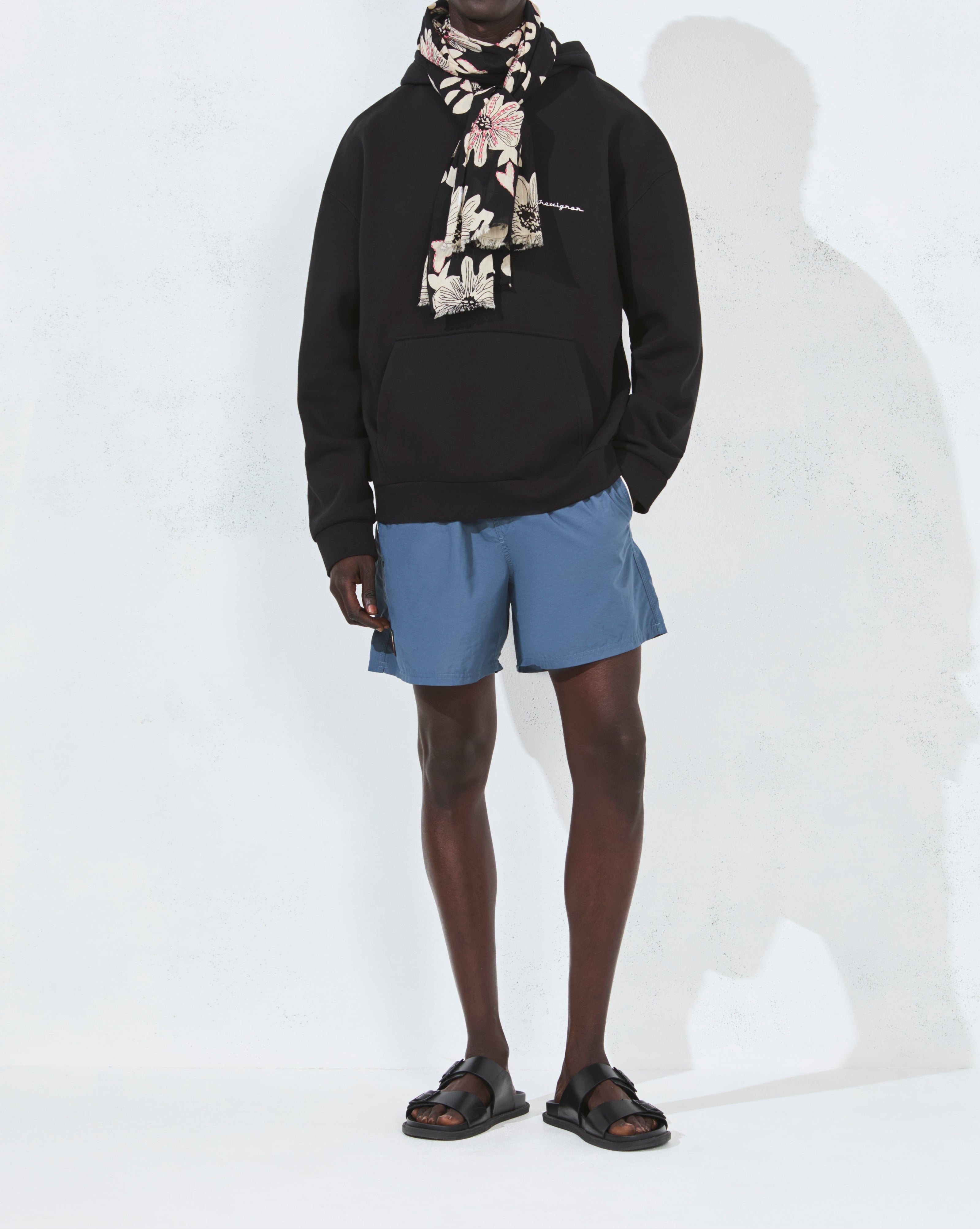 BLACK OVERSIZED CITY HOOD SWEATSHIRT