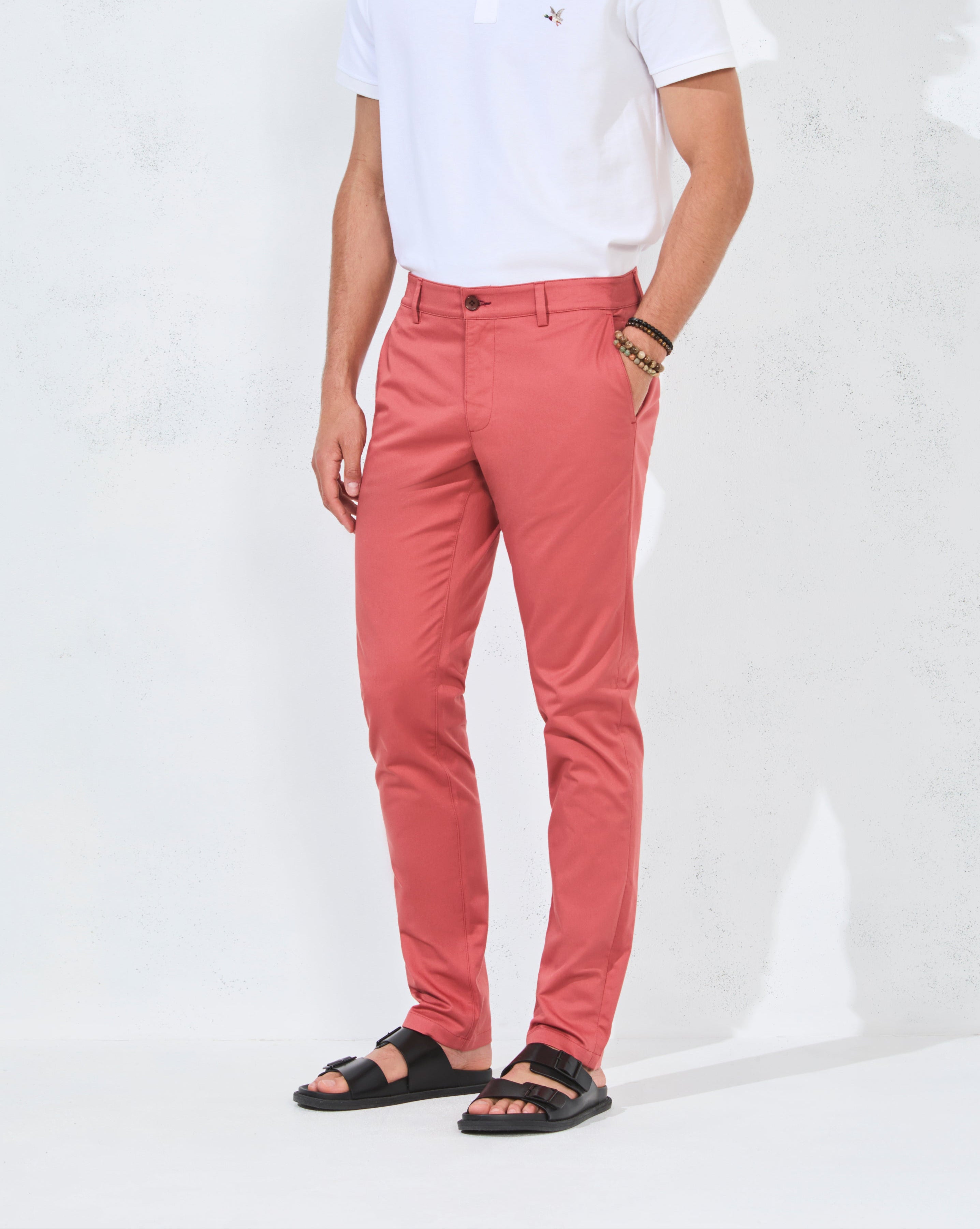 PANTALON CHINO ROUGE